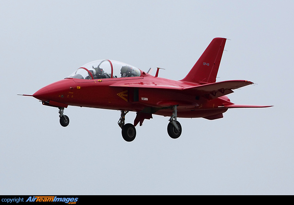 KB SAT SR-10 Is a new russian training aircraft (for initial flight training) with reverse sweep wing. KB SAT SR-10