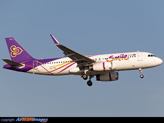 Airbus A320-232 Airbus A320-232