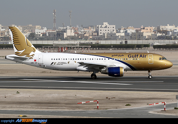 Airbus A320-214 Airbus A320-214