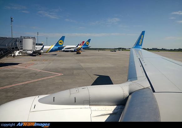 Boeing 737-84R Boeing 737-84R