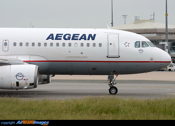 Airbus A320-232 Airbus A320-232