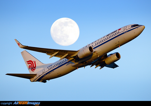 Boeing 737-89L Boeing 737-89L