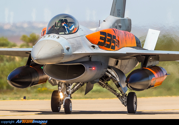 F-16C Fighting Falcon F-16C Fighting Falcon