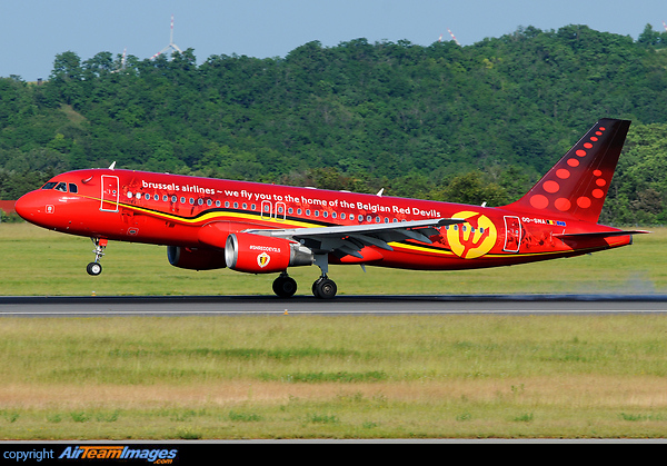 Airbus A320-214 Airbus A320-214
