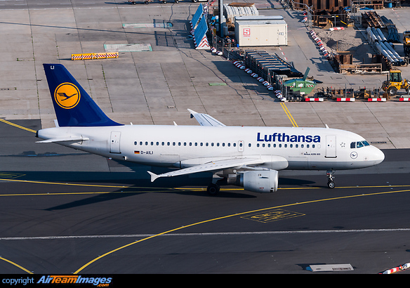 Airbus A319-114 Airbus A319-114