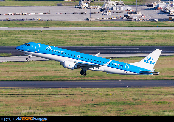 Embraer ERJ-190STD Embraer ERJ-190STD