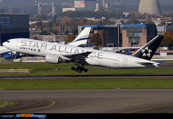Boeing 777-222/ER Boeing 777-222/ER