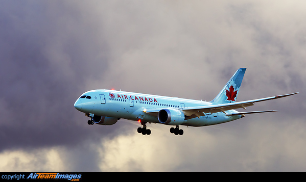 Boeing 787-8 Dreamliner Boeing 787-8 Dreamliner