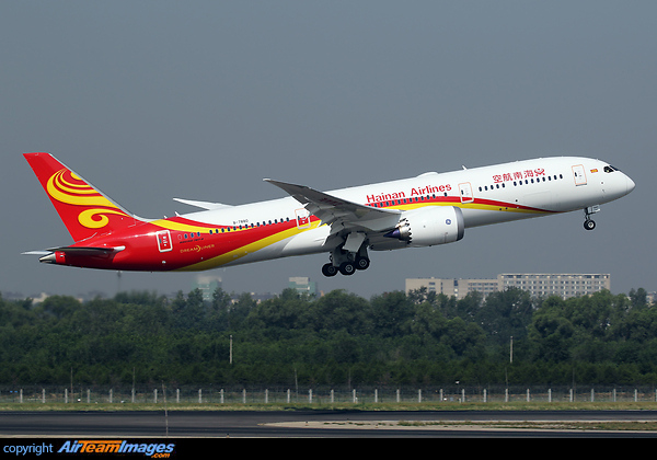 Boeing 787-9 Dreamliner Boeing 787-9 Dreamliner
