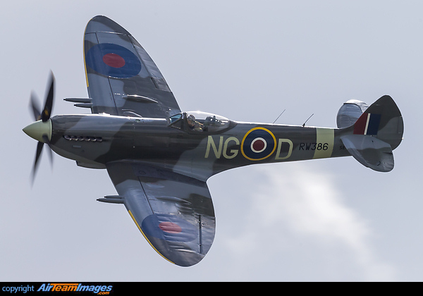 Supermarine 361 Spitfire LF16E Supermarine 361 Spitfire LF16E