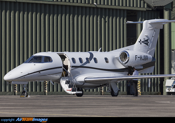 Embraer EMB-505 Phenom 300 Embraer EMB-505 Phenom 300