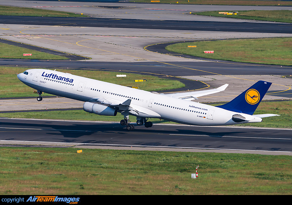 Airbus A340-313 Airbus A340-313