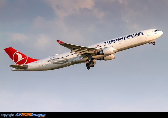Airbus A330-303 Airbus A330-303