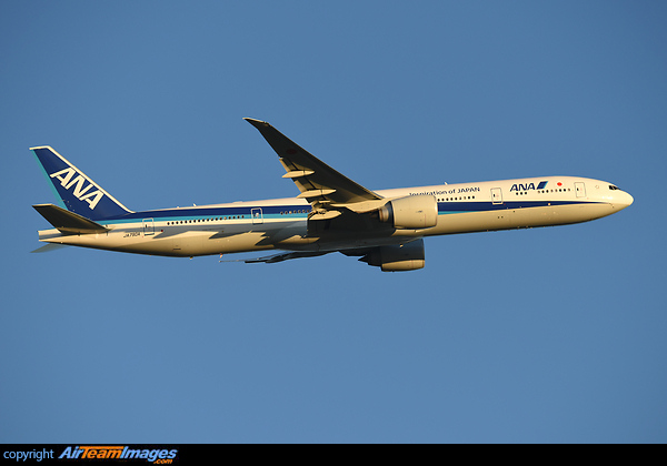 Boeing 777-381/ER Boeing 777-381/ER