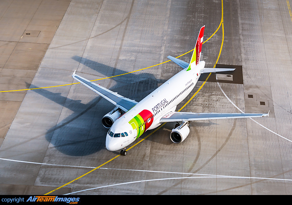 Airbus A320-214 Airbus A320-214