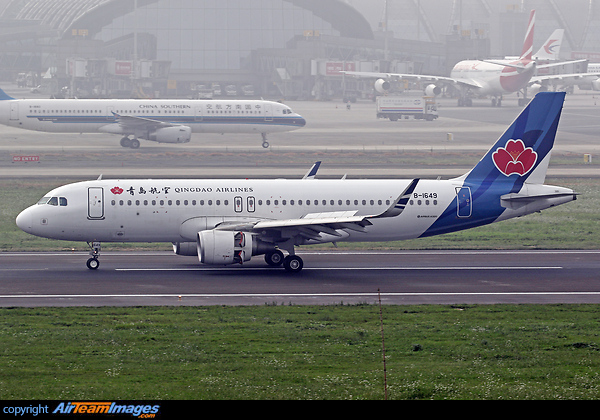 Airbus A320-214 Airbus A320-214
