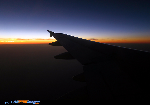Airbus A320-214 Airbus A320-214