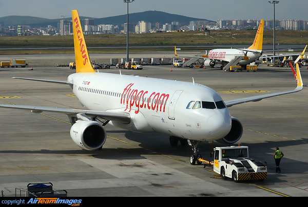 Airbus A320-214 Airbus A320-214