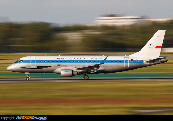 Embraer ERJ-175LR Embraer ERJ-175LR