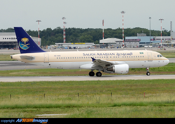 Airbus A320-214 Airbus A320-214