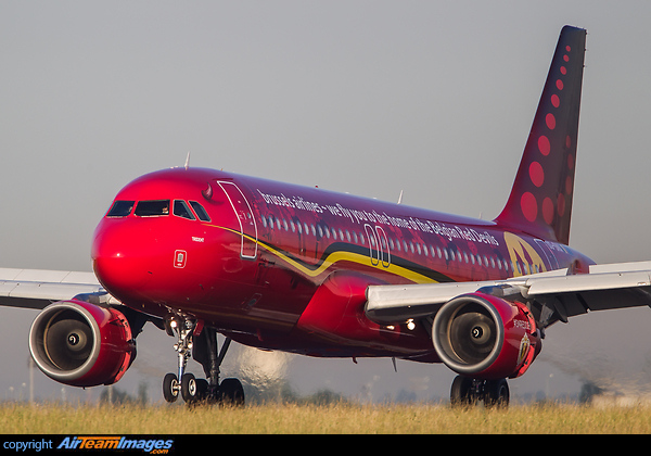 Airbus A320-214 Airbus A320-214