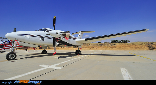 Raytheon B200T Zufit 5 Raytheon B200T Zufit 5