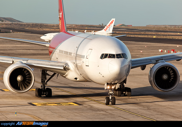Boeing 777-2Q8/ER Boeing 777-2Q8/ER
