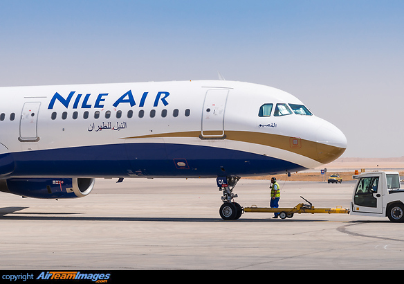First and only A321 in the fleet, delivered 25 May 2016 after operating for Novair as SE-RDP. Airbus A321-231