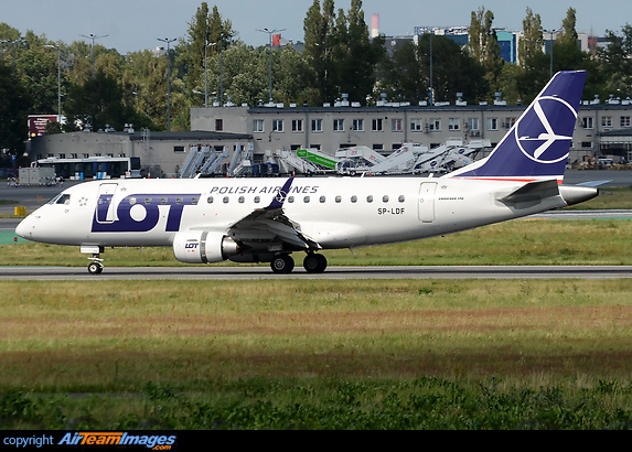 Embraer ERJ-170LR Embraer ERJ-170LR