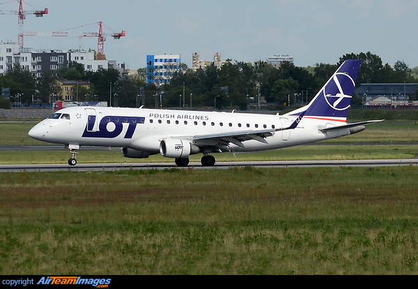 Embraer ERJ-175LR Embraer ERJ-175LR