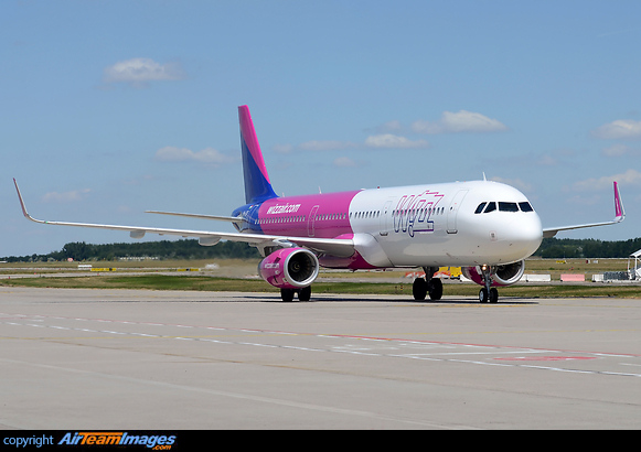 Airbus A321-231 Airbus A321-231