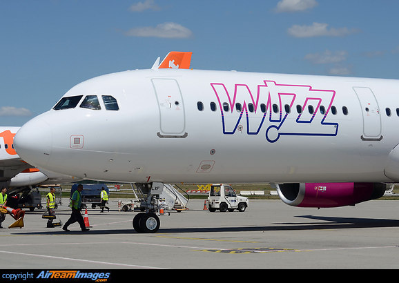 Airbus A321-231 Airbus A321-231