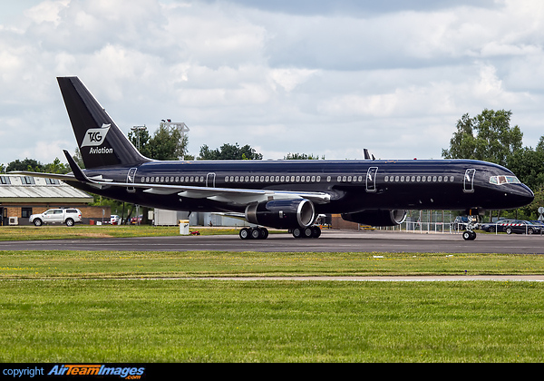 Boeing 757-2K2 Boeing 757-2K2