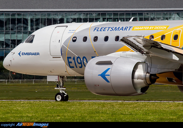 Embraer E190-E2 Embraer E190-E2