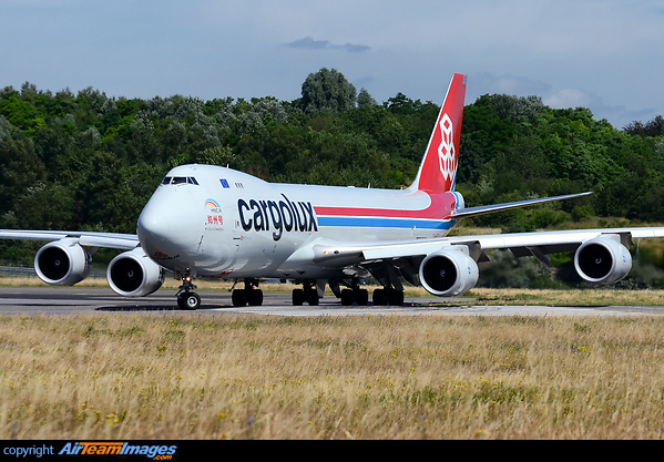Boeing 747-8R7F/SCD Boeing 747-8R7F/SCD