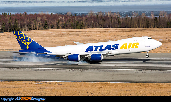 Boeing 747-87UF Boeing 747-87UF
