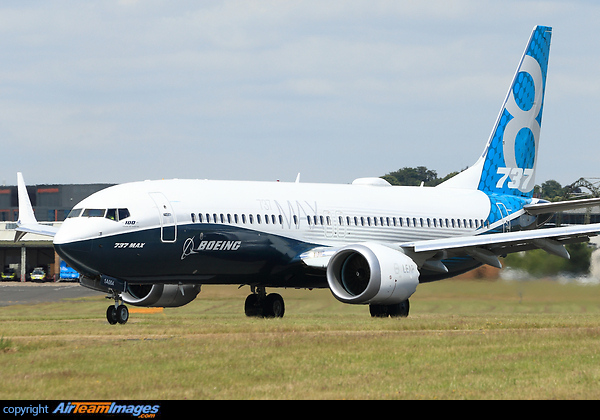 Boeing 737-8 MAX Boeing 737-8 MAX