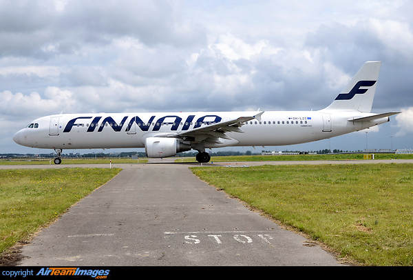 Airbus A321-211 Airbus A321-211