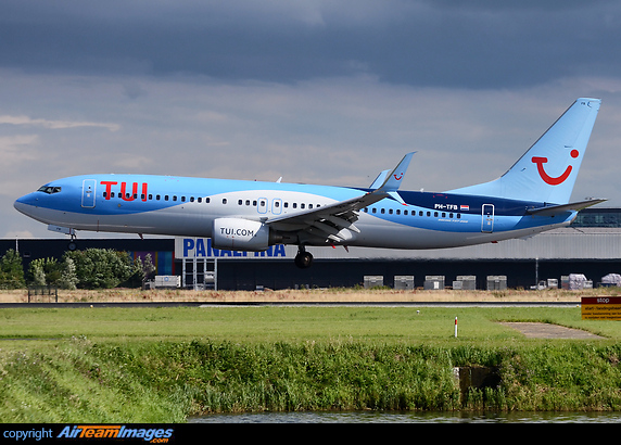 Boeing 737-8K5 Boeing 737-8K5
