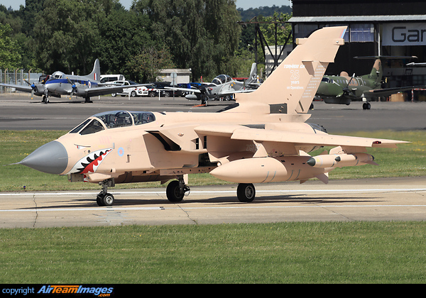 Panavia Tornado GR4 Panavia Tornado GR4