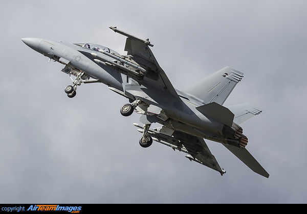 Boeing F/A-18F Super Hornet Boeing F/A-18F Super Hornet
