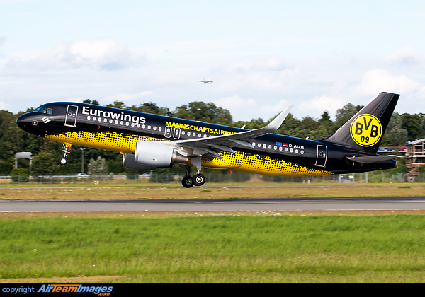 "Mannschaftsairbus" - Eurowings is the new sponsoringpartner from soccerclub BVB - Borussia Dortmund. Airbus A320-214