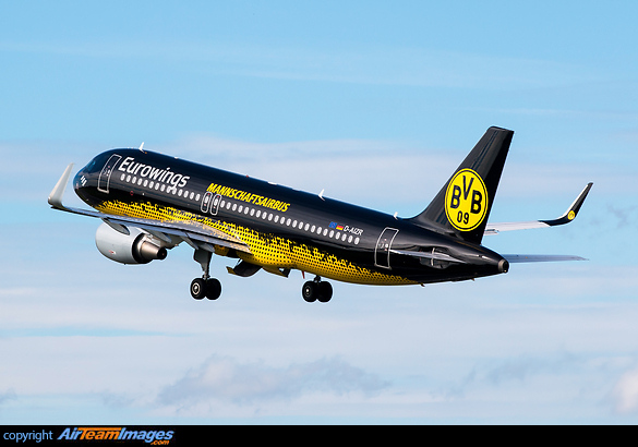 "Mannschaftsairbus" - Eurowings is the new sponsoringpartner from soccerclub BVB - Borussia Dortmund. Airbus A320-214