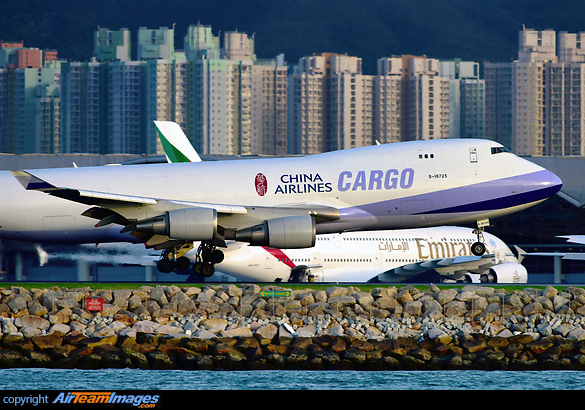 Boeing 747-409(F) Boeing 747-409(F)