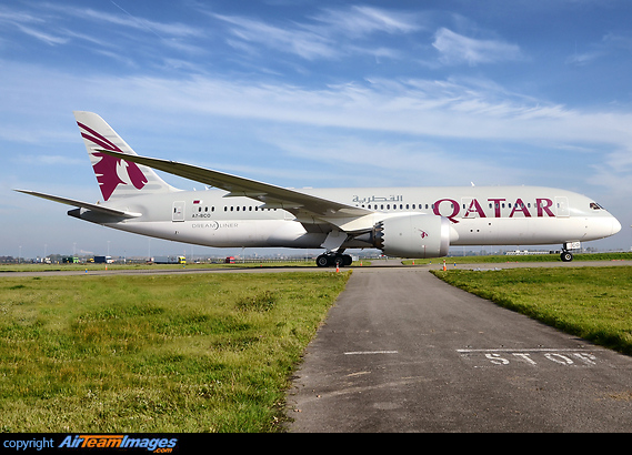 Boeing 787-8 Dreamliner Boeing 787-8 Dreamliner