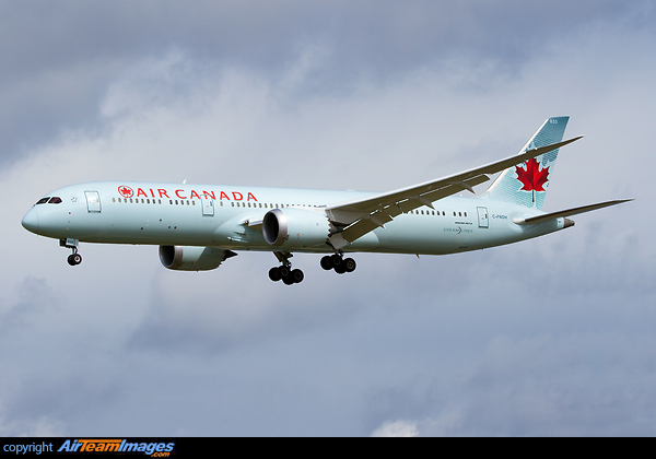 Boeing 787-9 Dreamliner Boeing 787-9 Dreamliner