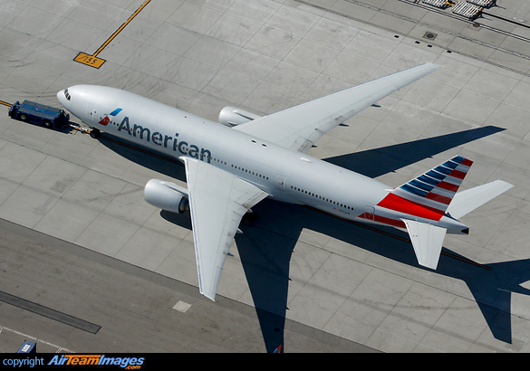 Boeing 777-223/ER Boeing 777-223/ER