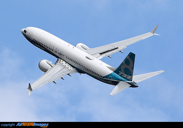 Boeing 737-8 MAX Boeing 737-8 MAX