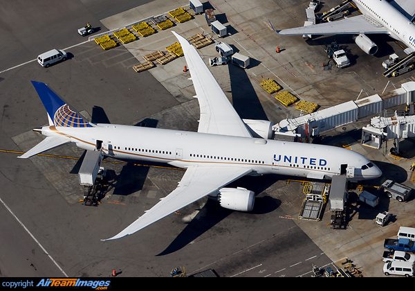 Boeing 787-9 Dreamliner Boeing 787-9 Dreamliner