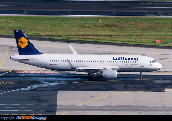 Airbus A320-214 Airbus A320-214